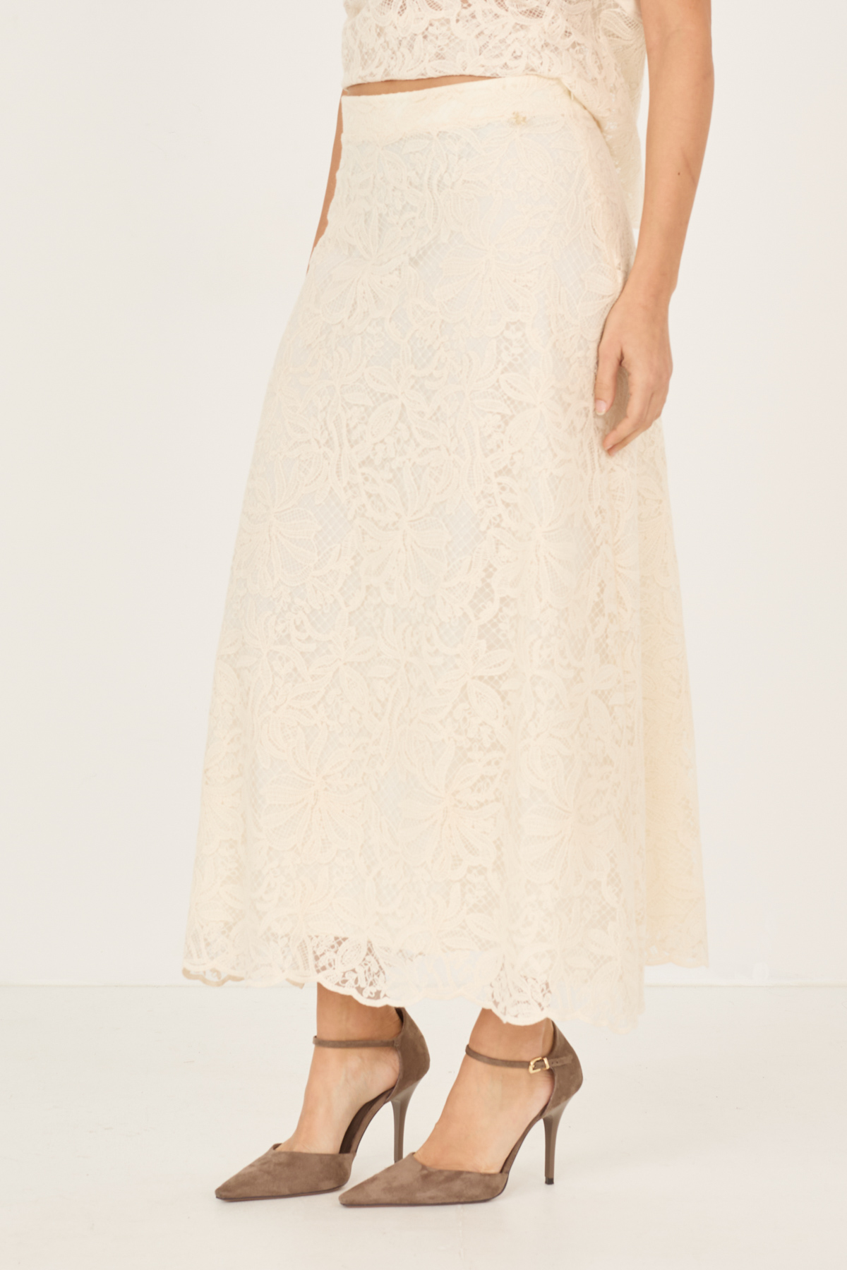 F39X0721-F39X0721_51_WEB_OUT