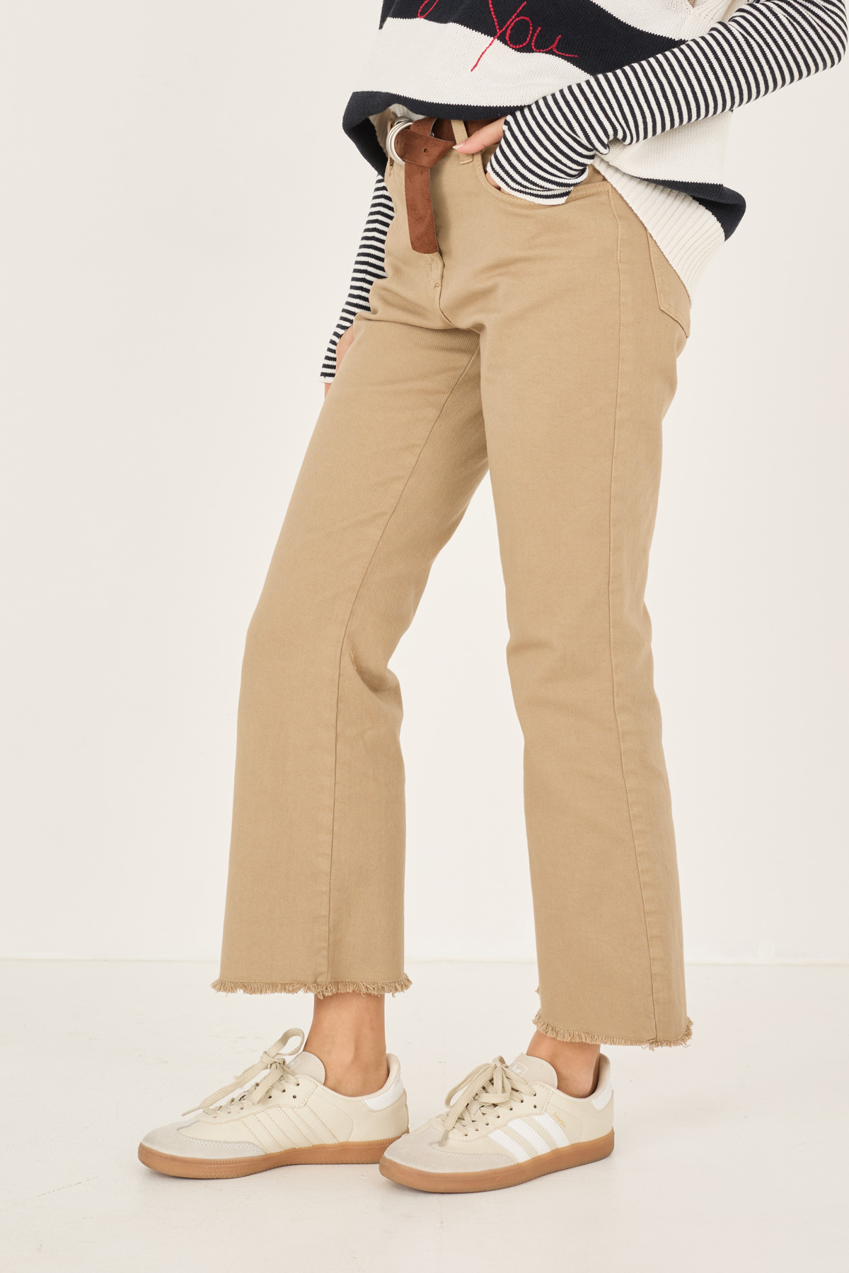 S39M0747-S39M0747_358_WEB_OUT