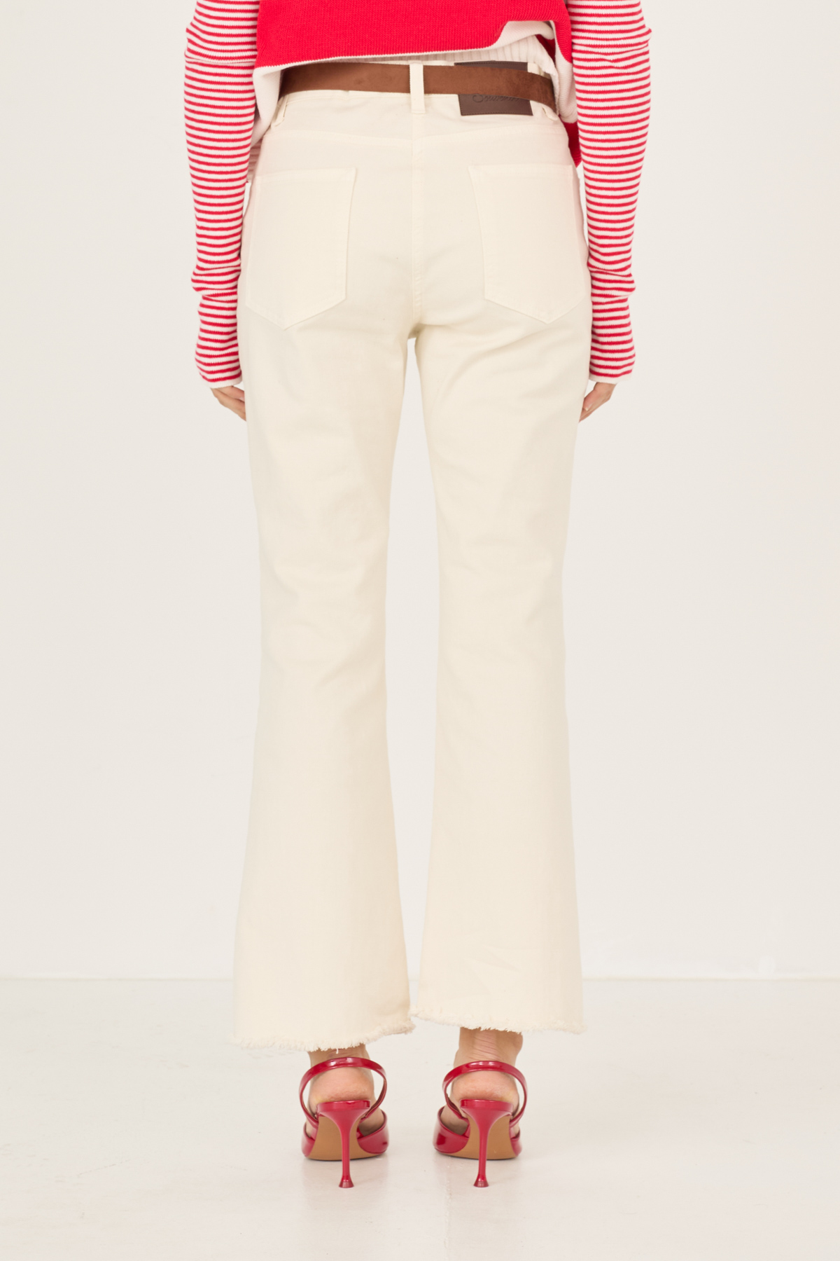 S39M0747-S39M0747_518_WEB_F