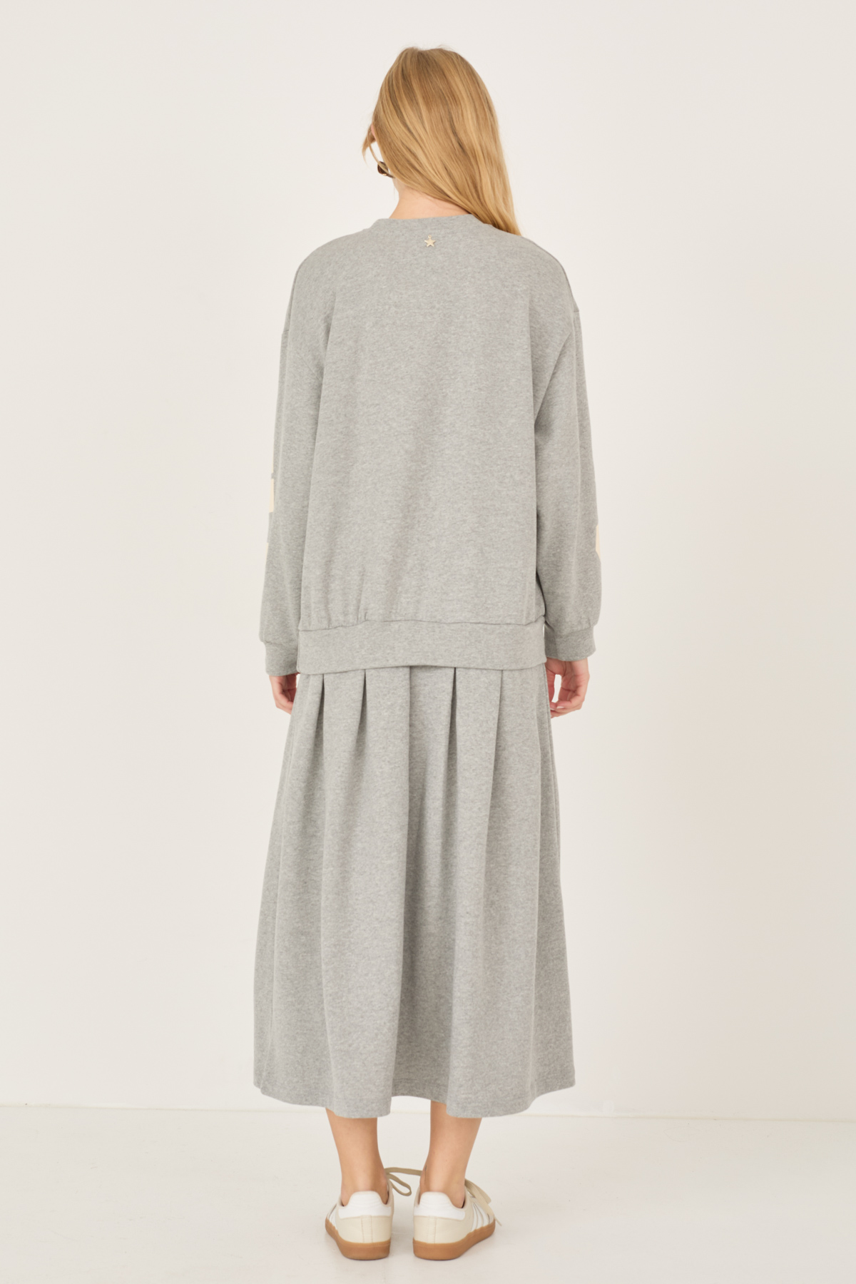 S39M0751-S39M0751_40_WEB_L